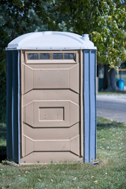 Best Portable restroom trailer rental  in Atlanta, IL